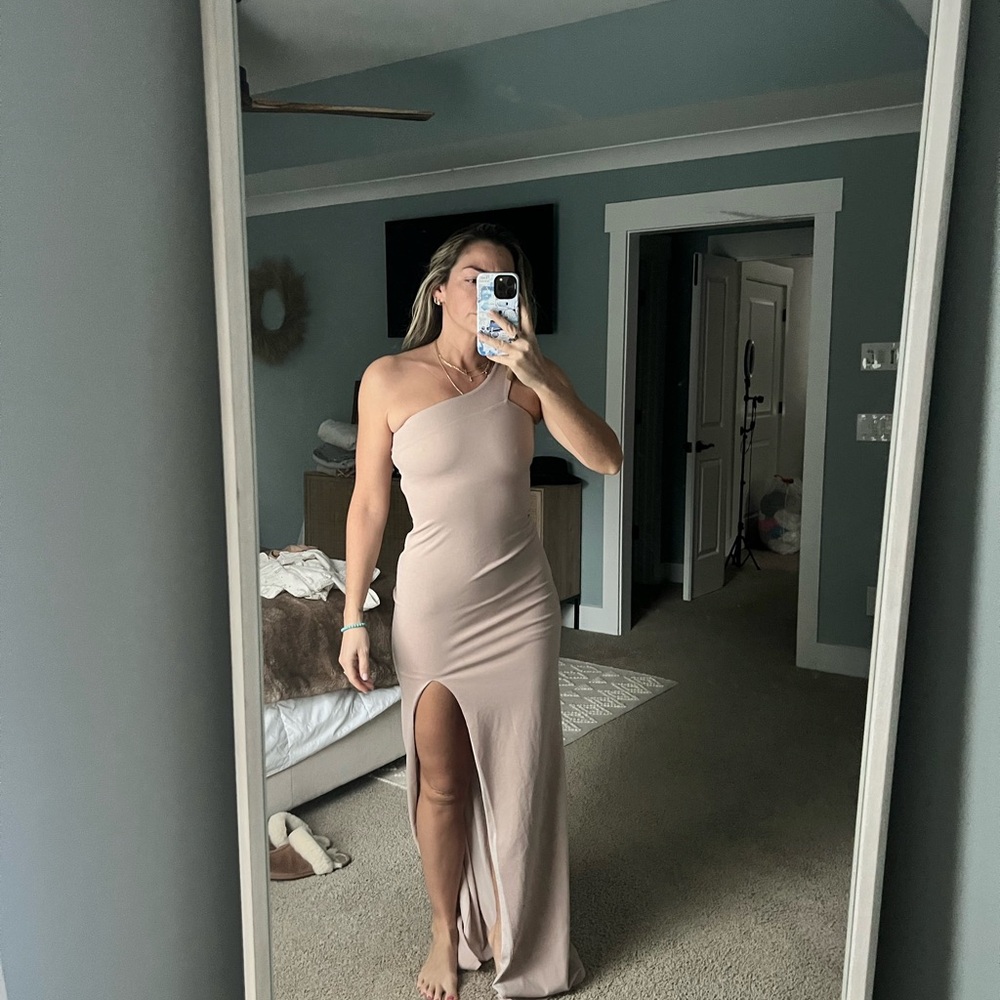 NookieOne-Shoulder Tan Dress